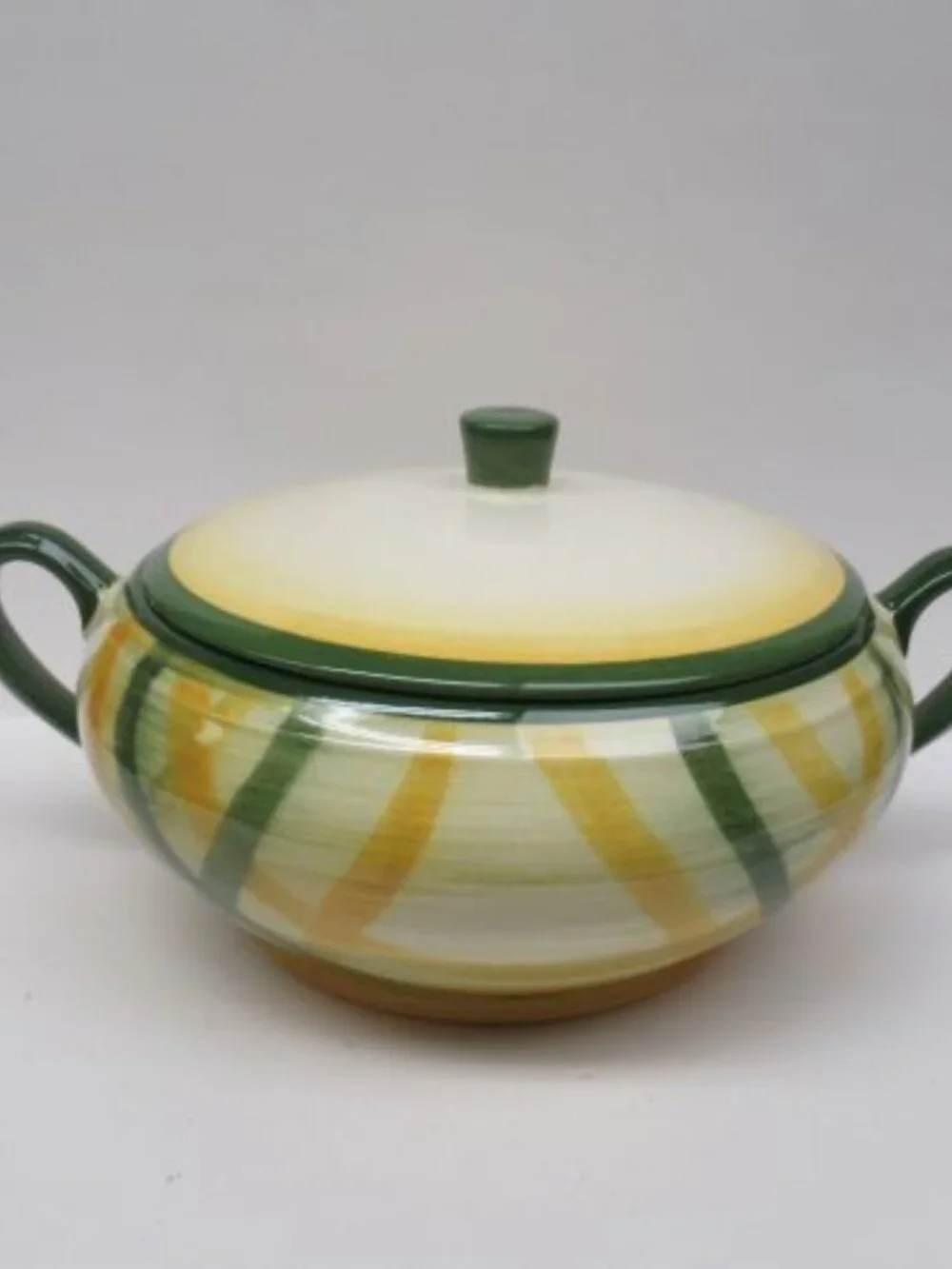 Metlox Vernonware GINGHAM 7 3/4 Inch Two-Handled Covered Serving Bowl U.S.A.